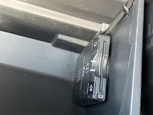 タント カスタムＸ　タイミングチェーン　車検２年付　ＨＩＤヘッドライト　片側電動スライドドア　スマートキー　ＥＴＣ　オートエアコン　ベンチシート　電動格納ドアミラー　純正１４インチＡＷ　純正エアロ（4枚目）