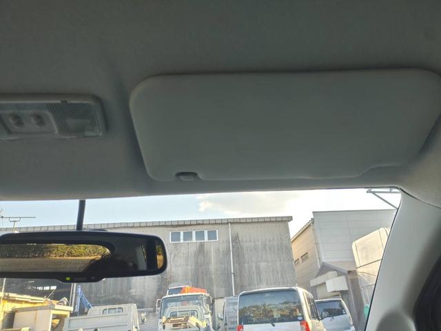 デイズ Ｘ　アラウンドビューモニター　ナビ地デジＴＶ　インテリジェントキー　プッシュスターター　電動格納ドアミラー　ベンチシート　オートエアコン　アイドリングストップ（14枚目）