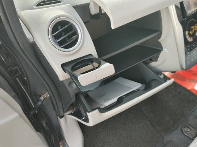 デイズ Ｘ　アラウンドビューモニター　ナビ地デジＴＶ　インテリジェントキー　プッシュスターター　電動格納ドアミラー　ベンチシート　オートエアコン　アイドリングストップ（16枚目）