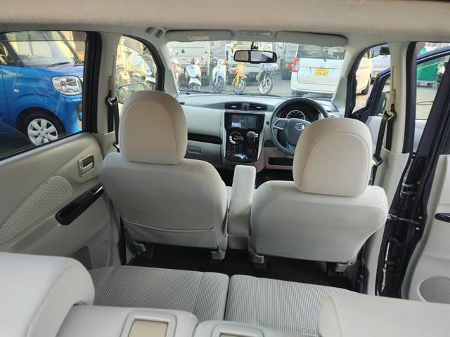 デイズ Ｘ　アラウンドビューモニター　ナビ地デジＴＶ　インテリジェントキー　プッシュスターター　電動格納ドアミラー　ベンチシート　オートエアコン　アイドリングストップ（26枚目）