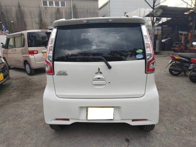 ｅＫワゴン Ｔセーフティパッケージ　ＨＩＤヘッドライト　純正エアロ　アルミ　アラウンドビューモニター　スマートキー　プッシュスターター　ＥＴＣ　オートエアコン　ベンチシート　シートヒーター　衝突軽減ブレーキ　オートマチックハイビーム（35枚目）