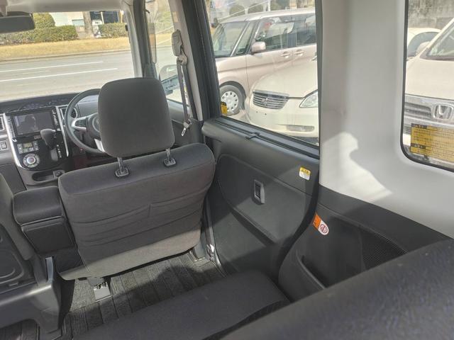 タント Ｘ　ＶＳ　ＳＡＩＩＩ　車検２年付　両側電動スライドドア　ナビ地デジＴＶ　全方位カメラ　Ｂｌｕｅｔｏｏｔｈ　ドライブレコーダー　スマートキー　プッシュスターター　衝突軽減ブレーキ　オートマチックハイビーム（30枚目）