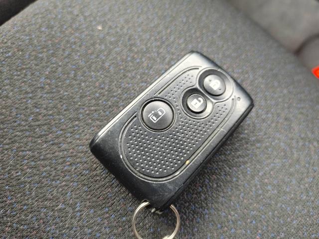 タント カスタムＸ　ＳＡ　タイミングチェーン　車検２年付　ＬＥＤヘッドライト　純正アルミ　純正エアロ　ナビ　片側電動スライドドア　スマートキー　プッシュスターター　電動格納ドアミラー　オートエアコン　ベンチシート（4枚目）