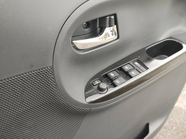 タント カスタムＸ　ＳＡ　タイミングチェーン　車検２年付　ＬＥＤヘッドライト　純正アルミ　純正エアロ　ナビ　片側電動スライドドア　スマートキー　プッシュスターター　電動格納ドアミラー　オートエアコン　ベンチシート（15枚目）