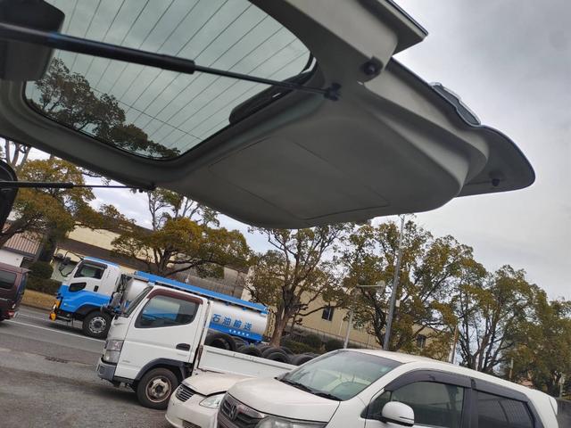 タント カスタムＸ　ＳＡ　タイミングチェーン　車検２年付　ＬＥＤヘッドライト　純正アルミ　純正エアロ　ナビ　片側電動スライドドア　スマートキー　プッシュスターター　電動格納ドアミラー　オートエアコン　ベンチシート（24枚目）