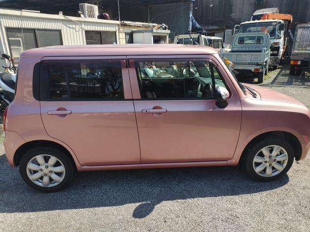 アルトラパン Ｘ　車検２年付　ＥＴＣ　スマートキー　プッシュスタート　ＣＤステレオ　純正アルミ　ウインカーミラー　セキュリティアラーム　プライバシーガラス　電動格納ドアミラー　Ｗエアバッグ　ＡＢＳ　ライトレベライザー（3枚目）