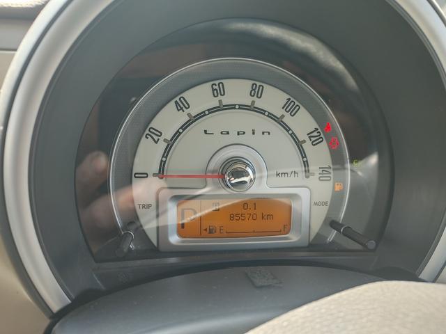 アルトラパン Ｘ　車検２年付　ＥＴＣ　スマートキー　プッシュスタート　ＣＤステレオ　純正アルミ　ウインカーミラー　セキュリティアラーム　プライバシーガラス　電動格納ドアミラー　Ｗエアバッグ　ＡＢＳ　ライトレベライザー（30枚目）