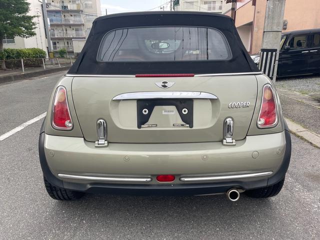 ＭＩＮＩ 　サンルーフ　マニュアル５速車　本革シート　アルミホイール（5枚目）