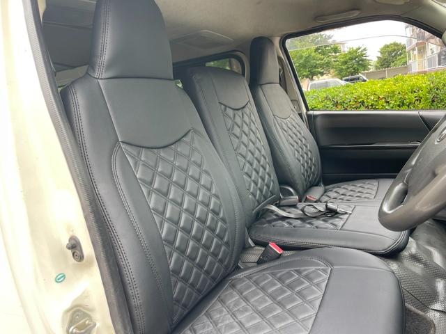 ハイエースバン ロングＤＸ　４型　ＧＬパッケージ　ＨＩＤヘッドライト　Ｗエアコン　タイミングベルト交換済み（10枚目）