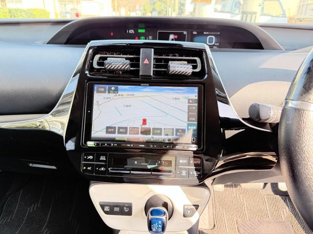 プリウス モデリスタエアロ 9インチナビ スマートキー プッシュスタートボタン(11枚目)