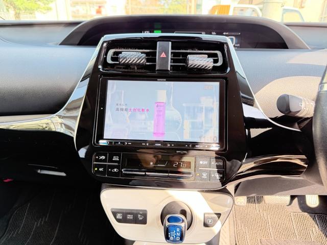 プリウス モデリスタエアロ 9インチナビ スマートキー プッシュスタートボタン(12枚目)