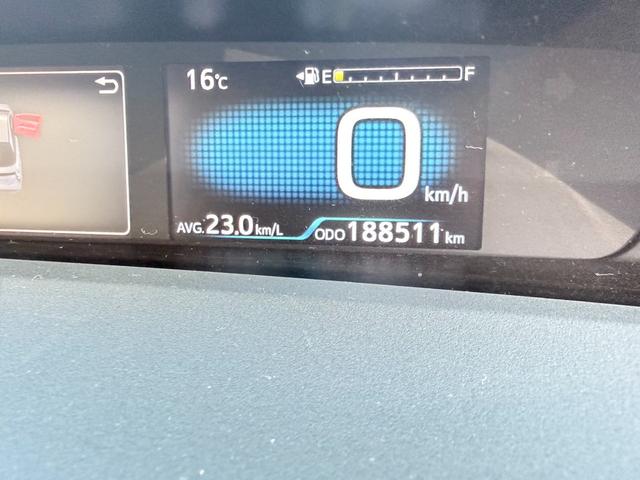 プリウス モデリスタエアロ 9インチナビ スマートキー プッシュスタートボタン(19枚目)