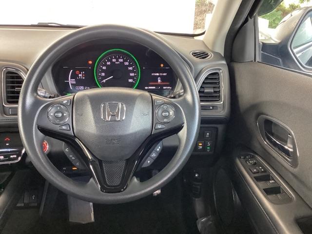 ヴェゼル ハイブリッド・ホンダセンシング メモリーナビ ドラレコ ETC エアバッグ パワーウインドウ LED USB 横滑り防止装置 ドライブレコーダー Rカメラ クルーズコントロール オートエアコン 衝突軽減ブレーキ スマートキー(3枚目)