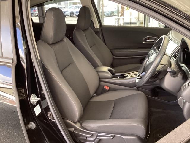 ヴェゼル ハイブリッド・ホンダセンシング メモリーナビ ドラレコ ETC エアバッグ パワーウインドウ LED USB 横滑り防止装置 ドライブレコーダー Rカメラ クルーズコントロール オートエアコン 衝突軽減ブレーキ スマートキー(17枚目)