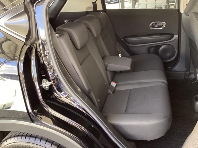 ヴェゼル ハイブリッド・ホンダセンシング メモリーナビ ドラレコ ETC エアバッグ パワーウインドウ LED USB 横滑り防止装置 ドライブレコーダー Rカメラ クルーズコントロール オートエアコン 衝突軽減ブレーキ スマートキー(18枚目)