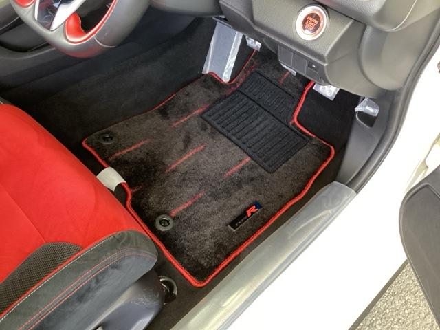 シビック タイプR 純正メモリーナビ ドラレコ リアカメラ スマートキーシステム 整備記録簿 オートクルーズ USB接続 地デジ ETC車載器 フルオートエアコン 盗難防止 キーフリー LED ターボ車 ナビ&TV(57枚目)