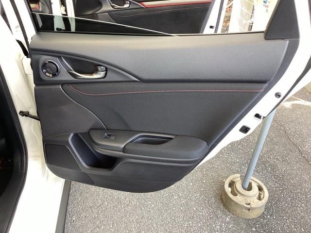 シビック タイプR 純正メモリーナビ ドラレコ リアカメラ スマートキーシステム 整備記録簿 オートクルーズ USB接続 地デジ ETC車載器 フルオートエアコン 盗難防止 キーフリー LED ターボ車 ナビ&TV(65枚目)