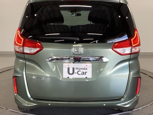 フリード G 純正ナビ フルセグ リアカメラ Aクルーズ 3列シート LEDヘッドライト パワーウインドウ 地デジ Rカメラ イモビ VSA USB エアコン エアバッグ スマートキー ECONモード キーフリ(33枚目)