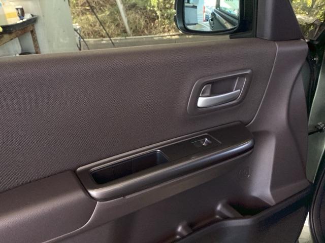 フリード G 純正ナビ フルセグ リアカメラ Aクルーズ 3列シート LEDヘッドライト パワーウインドウ 地デジ Rカメラ イモビ VSA USB エアコン エアバッグ スマートキー ECONモード キーフリ(38枚目)