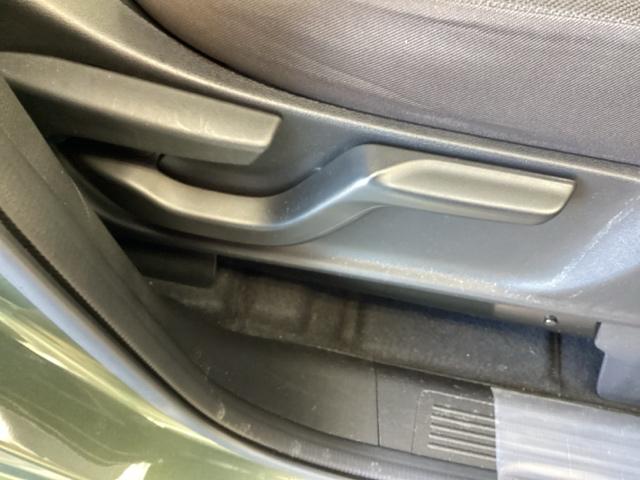 フリード G 純正ナビ フルセグ リアカメラ Aクルーズ 3列シート LEDヘッドライト パワーウインドウ 地デジ Rカメラ イモビ VSA USB エアコン エアバッグ スマートキー ECONモード キーフリ(49枚目)