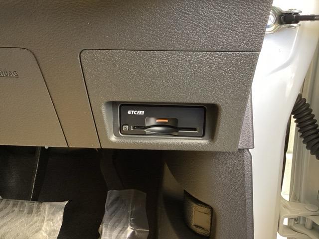 サクラ Ｘ　ナビ　全周囲カメラ　ＬＥＤヘッドライト　アラウンドヴューモニター　ＵＳＢ　地デジ　運転席エアバック　パーキングセンサー　ＡＡＣ　ベンチシート　ＬＥＤヘッドランプ　スマートキー　ＥＴＣ　盗難防止システム（17枚目）