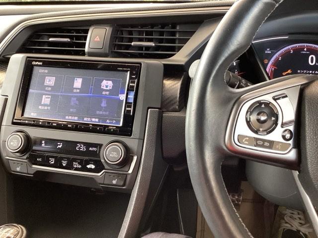 シビック ハッチバック　純正ナビ　フルセグ　６速ＭＴ　追突軽減ブレーキ　盗難防止装置　Ｂモニター　横滑防止　シートヒーター付き　ＬＥＤライト　スマートキー　ＡＡＣ　ナビ・ＴＶ　ドラレコ　サイドカーテンエアバック　ＥＴＣ（2枚目）