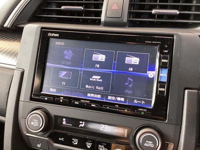 シビック ハッチバック　純正ナビ　フルセグ　６速ＭＴ　追突軽減ブレーキ　盗難防止装置　Ｂモニター　横滑防止　シートヒーター付き　ＬＥＤライト　スマートキー　ＡＡＣ　ナビ・ＴＶ　ドラレコ　サイドカーテンエアバック　ＥＴＣ（11枚目）