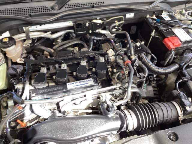 シビック ハッチバック　純正ナビ　フルセグ　６速ＭＴ　追突軽減ブレーキ　盗難防止装置　Ｂモニター　横滑防止　シートヒーター付き　ＬＥＤライト　スマートキー　ＡＡＣ　ナビ・ＴＶ　ドラレコ　サイドカーテンエアバック　ＥＴＣ（24枚目）