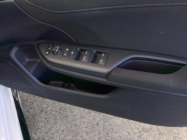 シビック ハッチバック　純正ナビ　フルセグ　６速ＭＴ　追突軽減ブレーキ　盗難防止装置　Ｂモニター　横滑防止　シートヒーター付き　ＬＥＤライト　スマートキー　ＡＡＣ　ナビ・ＴＶ　ドラレコ　サイドカーテンエアバック　ＥＴＣ（52枚目）