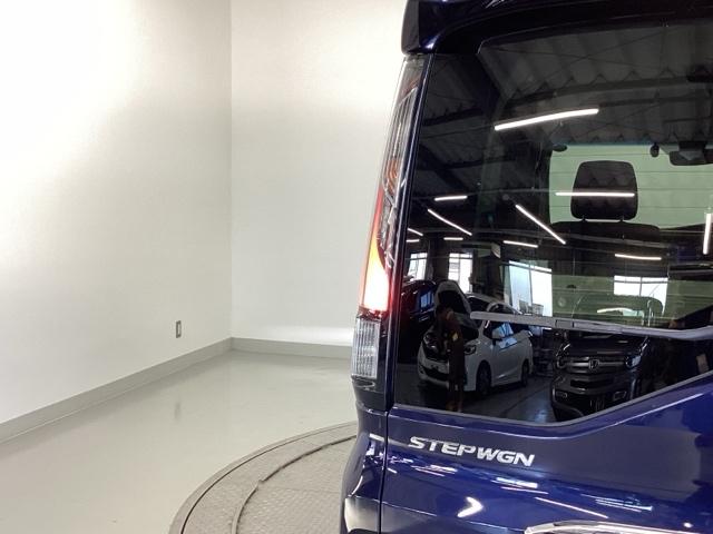 ステップワゴンスパーダ スパーダホンダセンシング車いす仕様車2列目乗車タイプ 純正ナビ フルセグ リアカメラ(38枚目)