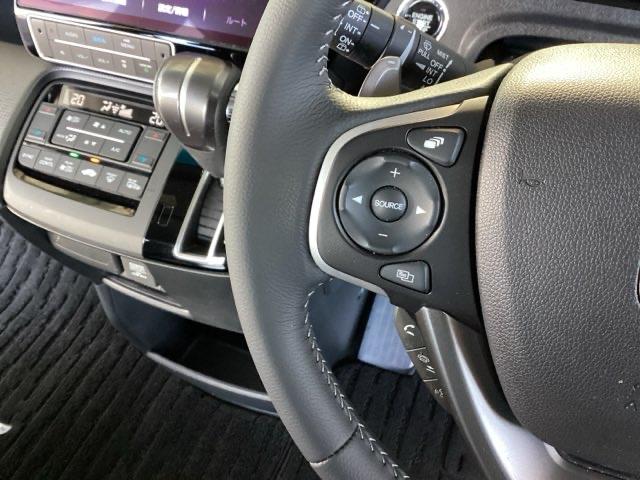 ステップワゴンスパーダ スパーダホンダセンシング車いす仕様車2列目乗車タイプ 純正ナビ フルセグ リアカメラ(51枚目)