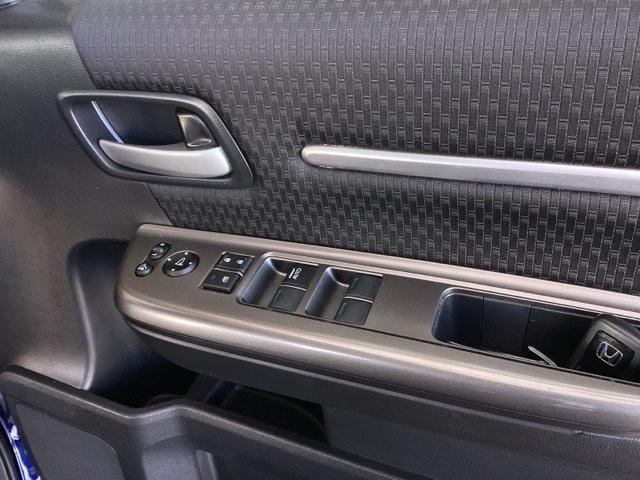 ステップワゴンスパーダ スパーダホンダセンシング車いす仕様車2列目乗車タイプ 純正ナビ フルセグ リアカメラ(55枚目)
