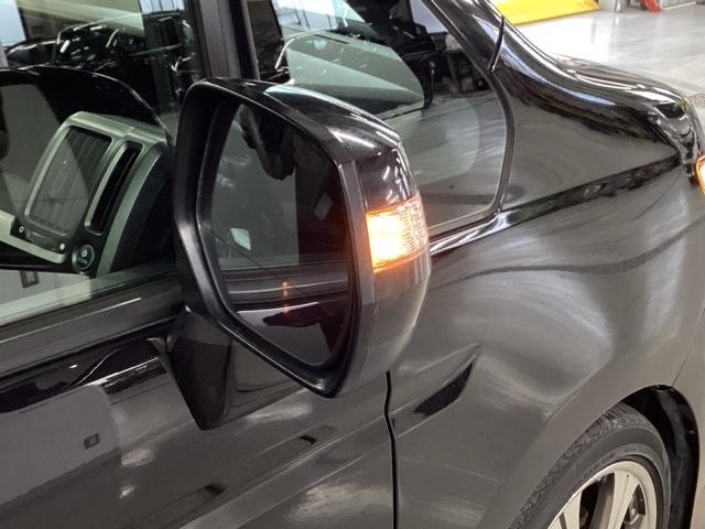 ステップワゴンスパーダ S ナビ 片側電動スライドドア リアカメラ Wエアバック 両側スライド片側電動ドア パワステ パワーウインドウ キーレス エアバック 3列シート エアコン ワンセグテレビ ETC付き DVD ABS(29枚目)