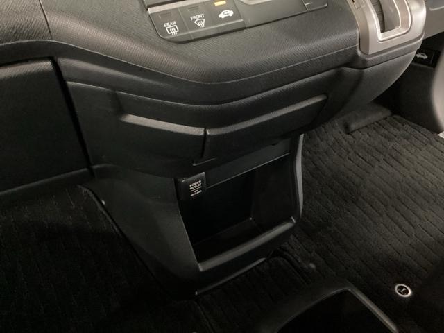 ステップワゴンスパーダ S ナビ 片側電動スライドドア リアカメラ Wエアバック 両側スライド片側電動ドア パワステ パワーウインドウ キーレス エアバック 3列シート エアコン ワンセグテレビ ETC付き DVD ABS(44枚目)