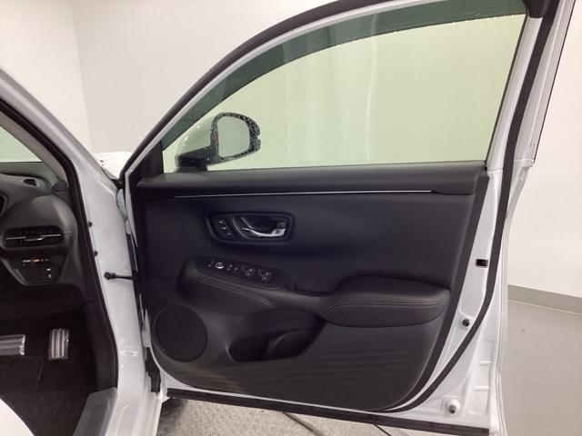 ZR-V e:HEVZ ナビ BOSEプレミアムサウンドシステム Pセンサー レザー Bカメラ サイドエアバック パワ-シ-ト LEDヘッドライト USB接続 地デジ Sヒーター サポカー ETC車載器 Dレコ スマートキー(49枚目)