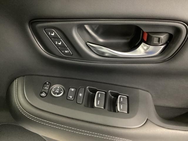 ZR-V e:HEVZ ナビ BOSEプレミアムサウンドシステム Pセンサー レザー Bカメラ サイドエアバック パワ-シ-ト LEDヘッドライト USB接続 地デジ Sヒーター サポカー ETC車載器 Dレコ スマートキー(50枚目)