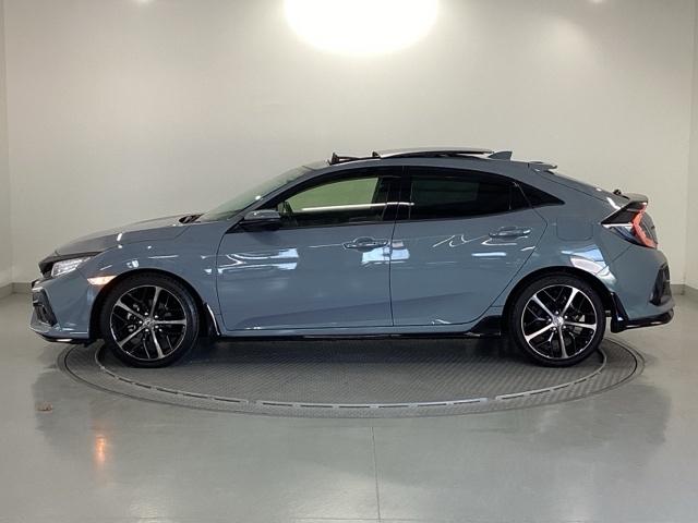 シビック ハッチバック　純正メモリーナビ　Ｓルーフ　本革Ｐシート　追突軽減ブレーキ　盗難防止装置　本革シート　Ｂモニター　整備記録簿　横滑防止　Ａライト　シートヒーター付き　ＬＥＤライト　フルセグＴＶ　スマートキー　ＡＡＣ（27枚目）