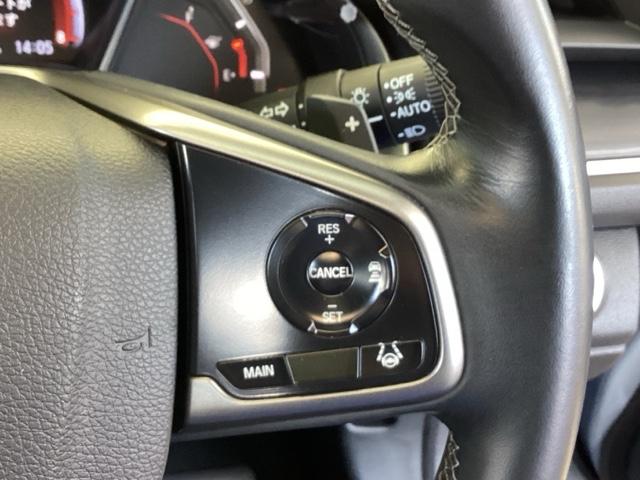 シビック ハッチバック　純正メモリーナビ　Ｓルーフ　本革Ｐシート　追突軽減ブレーキ　盗難防止装置　本革シート　Ｂモニター　整備記録簿　横滑防止　Ａライト　シートヒーター付き　ＬＥＤライト　フルセグＴＶ　スマートキー　ＡＡＣ（46枚目）