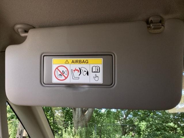 ステップワゴンスパーダ スパーダ・クールスピリットホンダセンシング　純正ナビ　フルセグ　リアカメラ　サイドエアバック　スマートキ　左右電動スライドドア　バックモニタ　地ＴＶ　ナビ＆ＴＶ　三列シート　ＵＳＢ　助手席エアバッグ　ドライブレコーダ　ＡＡＣ　横滑り防止機能（41枚目）