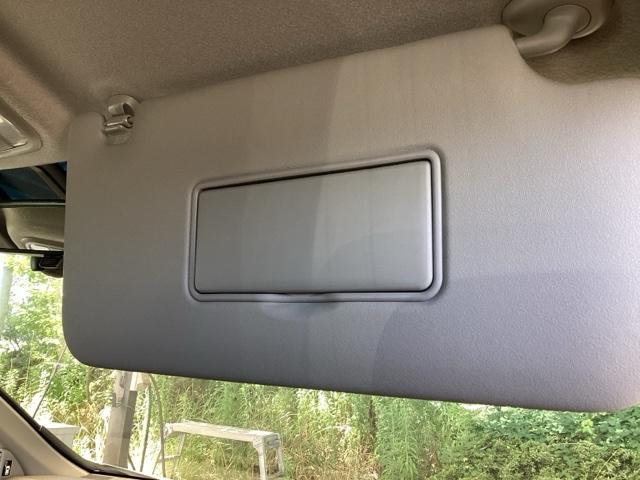 ステップワゴンスパーダ スパーダ・クールスピリットホンダセンシング　純正ナビ　フルセグ　リアカメラ　サイドエアバック　スマートキ　左右電動スライドドア　バックモニタ　地ＴＶ　ナビ＆ＴＶ　三列シート　ＵＳＢ　助手席エアバッグ　ドライブレコーダ　ＡＡＣ　横滑り防止機能（51枚目）