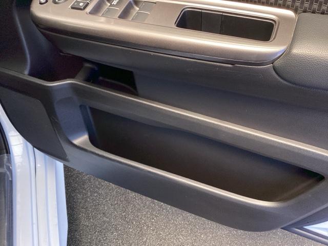 ステップワゴンスパーダ スパーダ・クールスピリットホンダセンシング　純正ナビ　フルセグ　リアカメラ　サイドエアバック　スマートキ　左右電動スライドドア　バックモニタ　地ＴＶ　ナビ＆ＴＶ　三列シート　ＵＳＢ　助手席エアバッグ　ドライブレコーダ　ＡＡＣ　横滑り防止機能（56枚目）