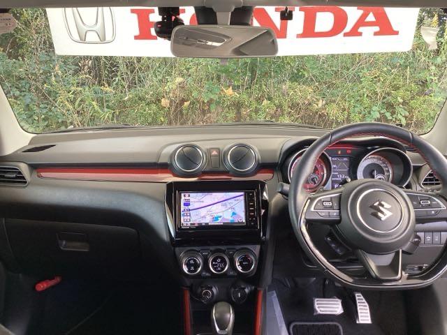 スイフトスポーツ ベースグレード　ナビ　フルセグ　全周囲カメラ　被害軽減ブレーキ　全方位カメラ付き　横滑り防止システム　シ－トヒ－タ－　ＳＲＳ　ＡＢＳ付　Ｗエアバック　ＬＥＤヘットランプ　ＵＳＢ接続　自動追従　全席ＰＷ　サイドＳＲＳ（3枚目）