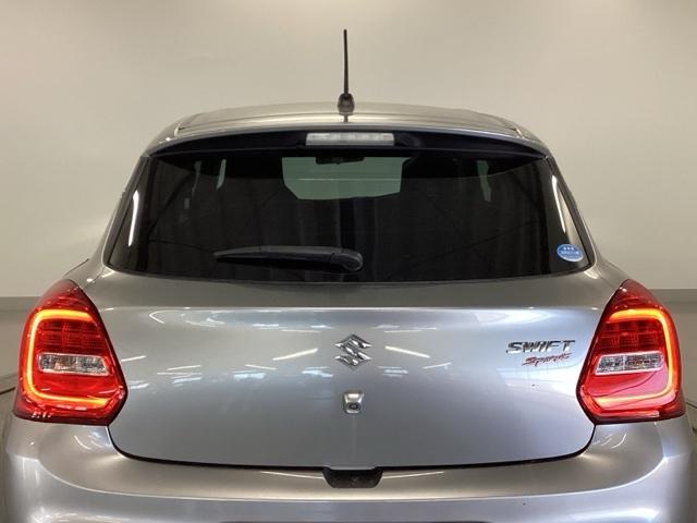 スイフトスポーツ ベースグレード　ナビ　フルセグ　全周囲カメラ　被害軽減ブレーキ　全方位カメラ付き　横滑り防止システム　シ－トヒ－タ－　ＳＲＳ　ＡＢＳ付　Ｗエアバック　ＬＥＤヘットランプ　ＵＳＢ接続　自動追従　全席ＰＷ　サイドＳＲＳ（30枚目）