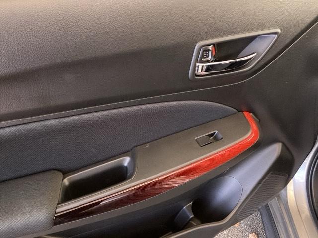 スイフトスポーツ ベースグレード　ナビ　フルセグ　全周囲カメラ　被害軽減ブレーキ　全方位カメラ付き　横滑り防止システム　シ－トヒ－タ－　ＳＲＳ　ＡＢＳ付　Ｗエアバック　ＬＥＤヘットランプ　ＵＳＢ接続　自動追従　全席ＰＷ　サイドＳＲＳ（38枚目）