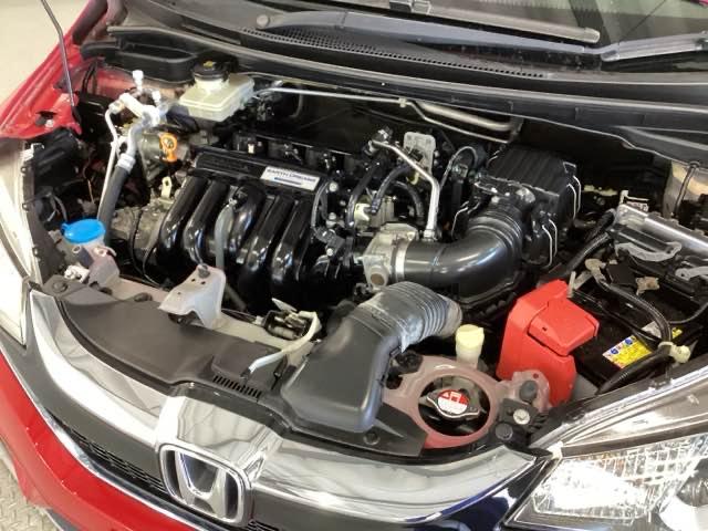 フィットハイブリッド Ｌパッケージ　オーディオレス　ドラレコ　ＥＴＣ　サイドエアバック　ＬＥＤ　ＥＣＯＮ　オートクルーズコントロール　イモビライザー　ＥＳＣ　ＡＵＴＯエアコン　ＡＢＳ　運転席助手席エアバッグ　運転席エアバック　キーフリー（20枚目）