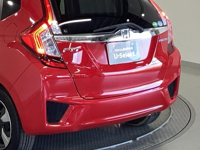 フィットハイブリッド Ｌパッケージ　オーディオレス　ドラレコ　ＥＴＣ　サイドエアバック　ＬＥＤ　ＥＣＯＮ　オートクルーズコントロール　イモビライザー　ＥＳＣ　ＡＵＴＯエアコン　ＡＢＳ　運転席助手席エアバッグ　運転席エアバック　キーフリー（30枚目）