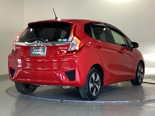 フィットハイブリッド Ｌパッケージ　オーディオレス　ドラレコ　ＥＴＣ　サイドエアバック　ＬＥＤ　ＥＣＯＮ　オートクルーズコントロール　イモビライザー　ＥＳＣ　ＡＵＴＯエアコン　ＡＢＳ　運転席助手席エアバッグ　運転席エアバック　キーフリー（31枚目）