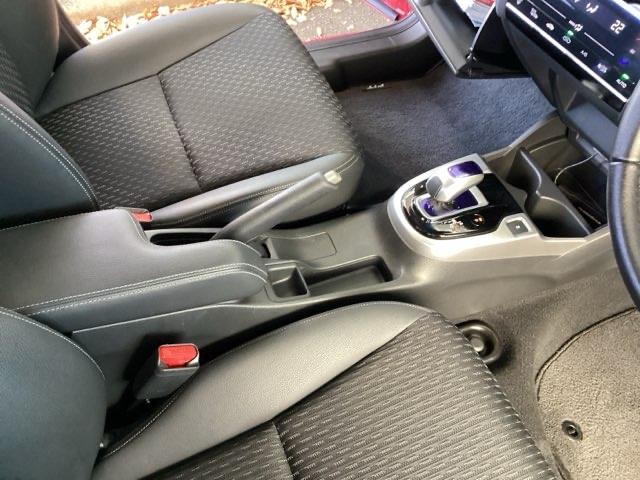 フィットハイブリッド Ｌパッケージ　オーディオレス　ドラレコ　ＥＴＣ　サイドエアバック　ＬＥＤ　ＥＣＯＮ　オートクルーズコントロール　イモビライザー　ＥＳＣ　ＡＵＴＯエアコン　ＡＢＳ　運転席助手席エアバッグ　運転席エアバック　キーフリー（38枚目）
