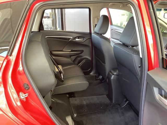 フィットハイブリッド Ｌパッケージ　オーディオレス　ドラレコ　ＥＴＣ　サイドエアバック　ＬＥＤ　ＥＣＯＮ　オートクルーズコントロール　イモビライザー　ＥＳＣ　ＡＵＴＯエアコン　ＡＢＳ　運転席助手席エアバッグ　運転席エアバック　キーフリー（57枚目）