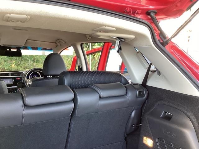 フィットハイブリッド Ｌパッケージ　オーディオレス　ドラレコ　ＥＴＣ　サイドエアバック　ＬＥＤ　ＥＣＯＮ　オートクルーズコントロール　イモビライザー　ＥＳＣ　ＡＵＴＯエアコン　ＡＢＳ　運転席助手席エアバッグ　運転席エアバック　キーフリー（61枚目）